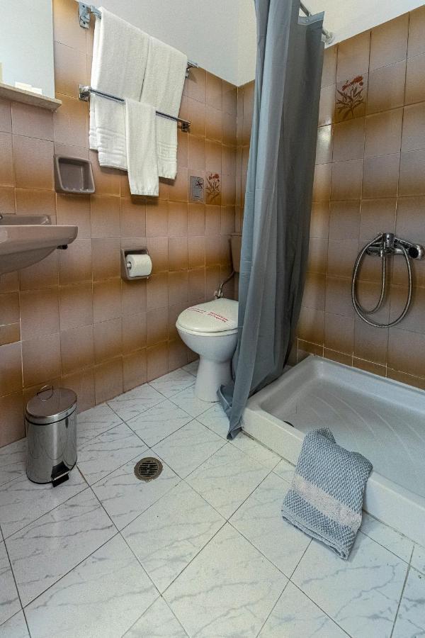 Roy Hotel Athén Kültér fotó